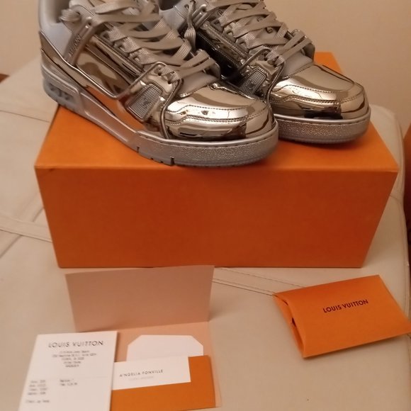 louis vuitton trainer silver